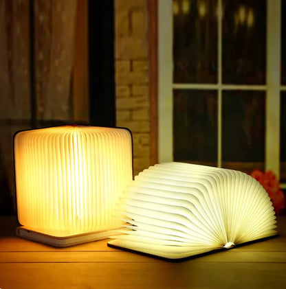 Lámpara recargable, giratoria y plegable